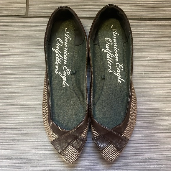 Worn once American Eagle Outfitters flats! - Picture 2 of 8
